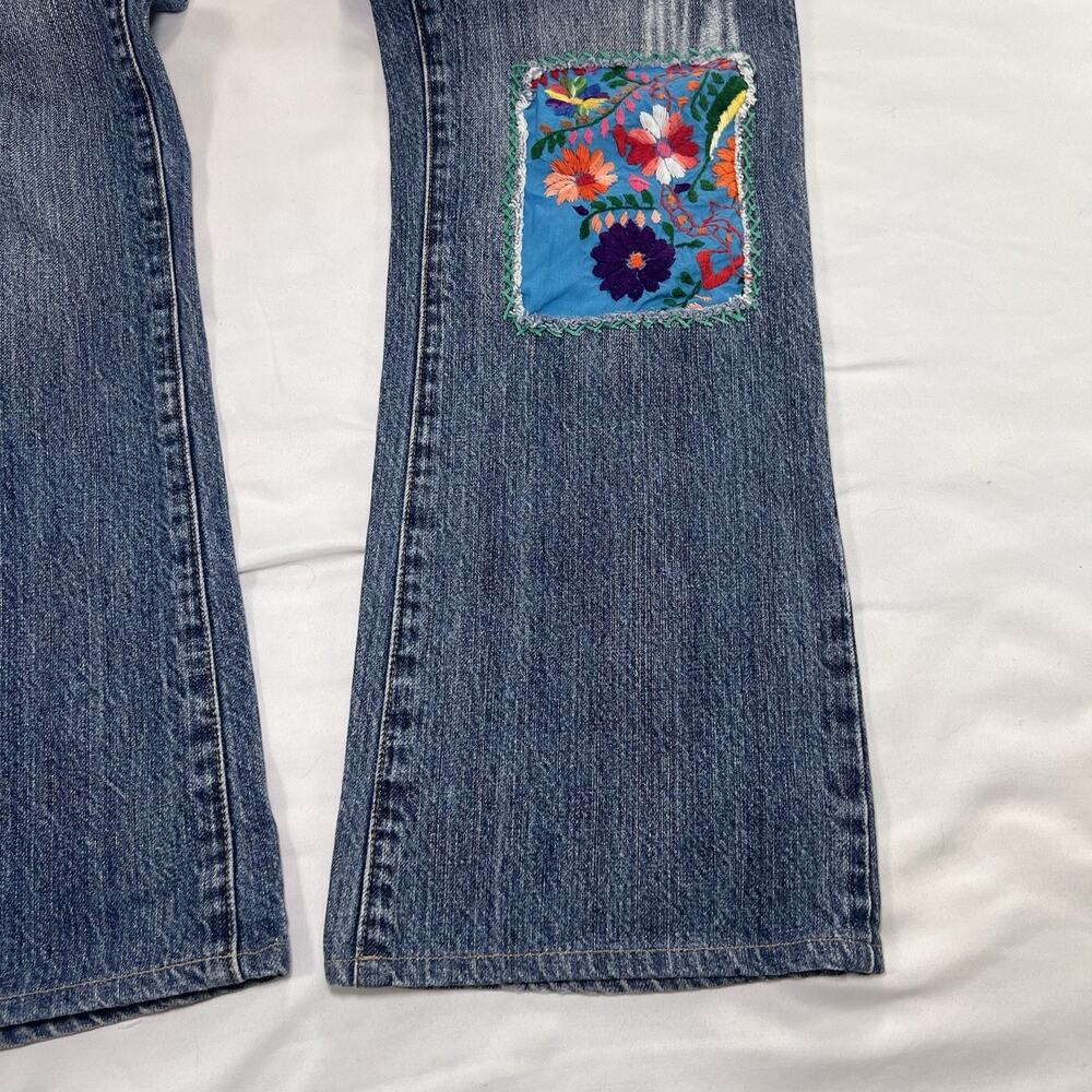 8241 Ranch Jeans Size 6 Blue Floral Crochet Patches Straight Leg Boho Festival - Picture 5 of 15